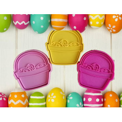 Canasta con huevitos de pascua
