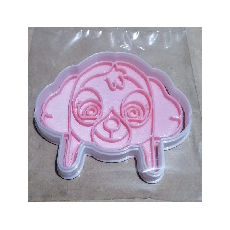 Cara Skye paw patrol